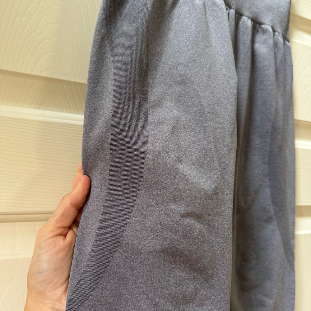 NVGTN Contour Seamless Leggings Women’s size small - Picture 6 of 11